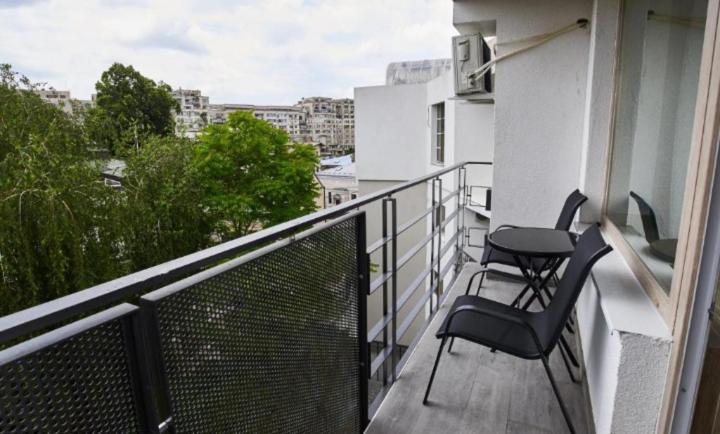 En balkong eller terrasse på Lux Apartament Bacău