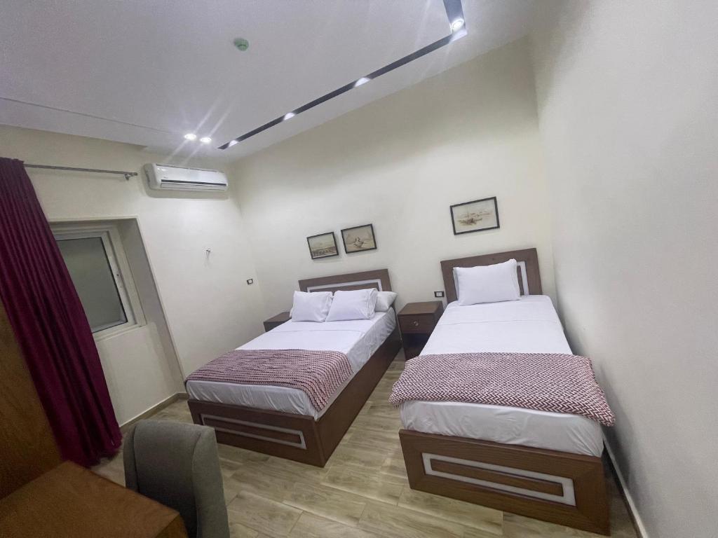 Hola Cairo Boutique - 1