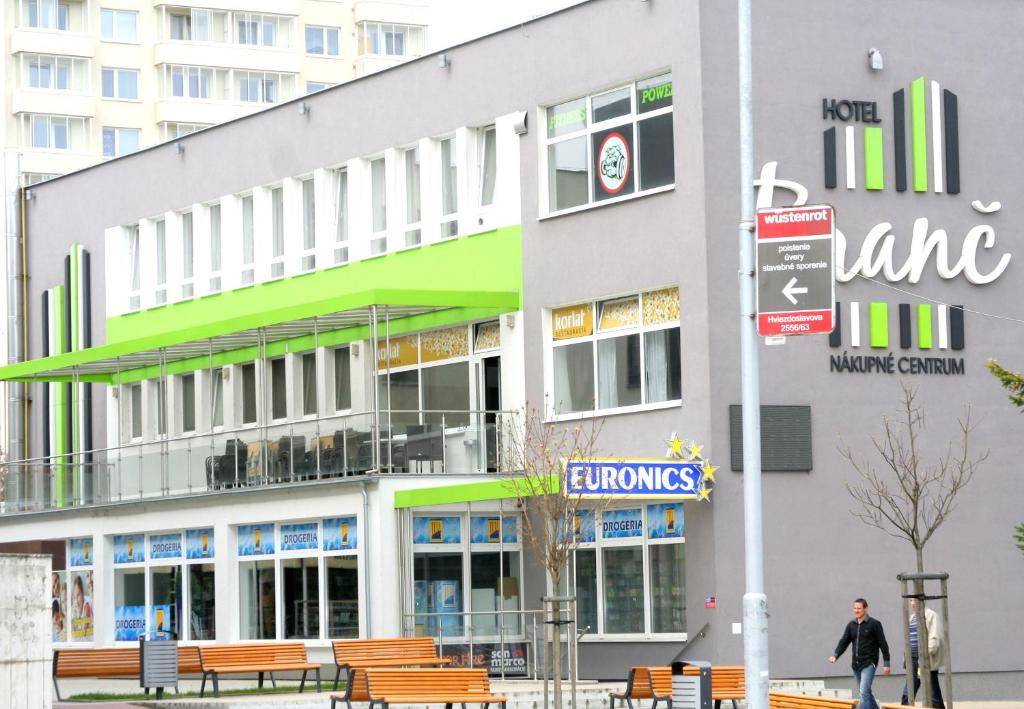 Budova, kde se hotel nachází