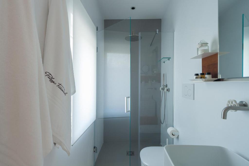 A bathroom at Palazzo Fiscaiolo