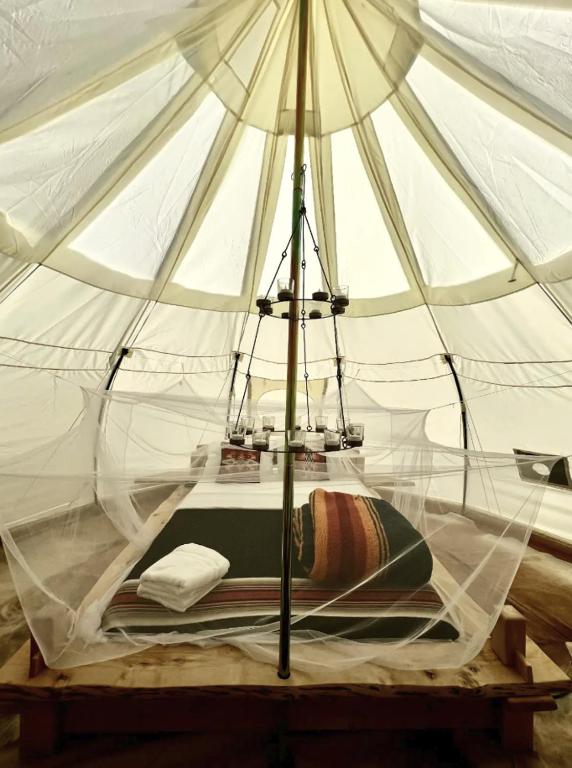 Fotografie z fotogalerie ubytování Paradise Ranch Inn - Liberated Tent v destinaci Three Rivers