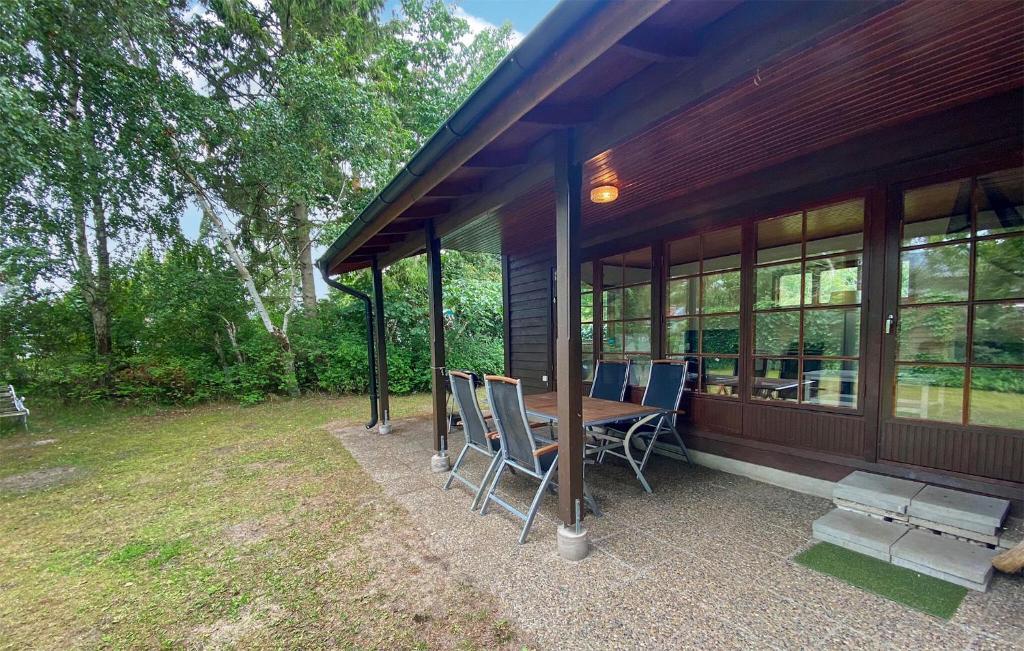 Zahrada ubytování Two-Bedroom Holiday Home In Loderup
