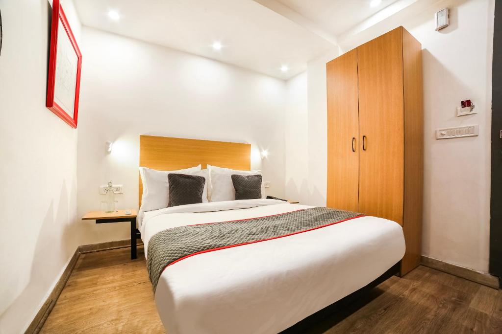 Postel nebo postele na pokoji v ubytování Super Hotel O Nawada Metro