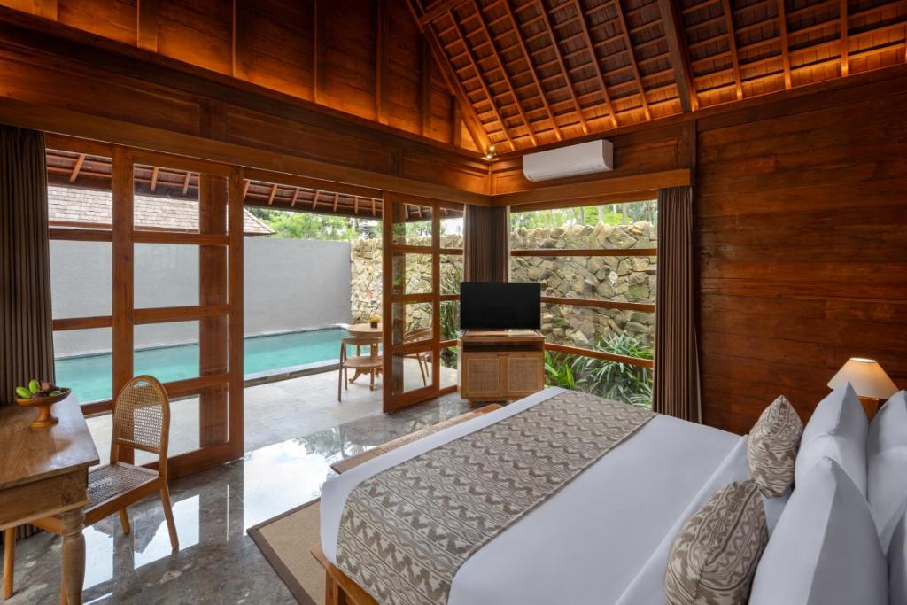 Bazén v ubytování Unagi Wooden Villas by Emana nebo v jeho okolí