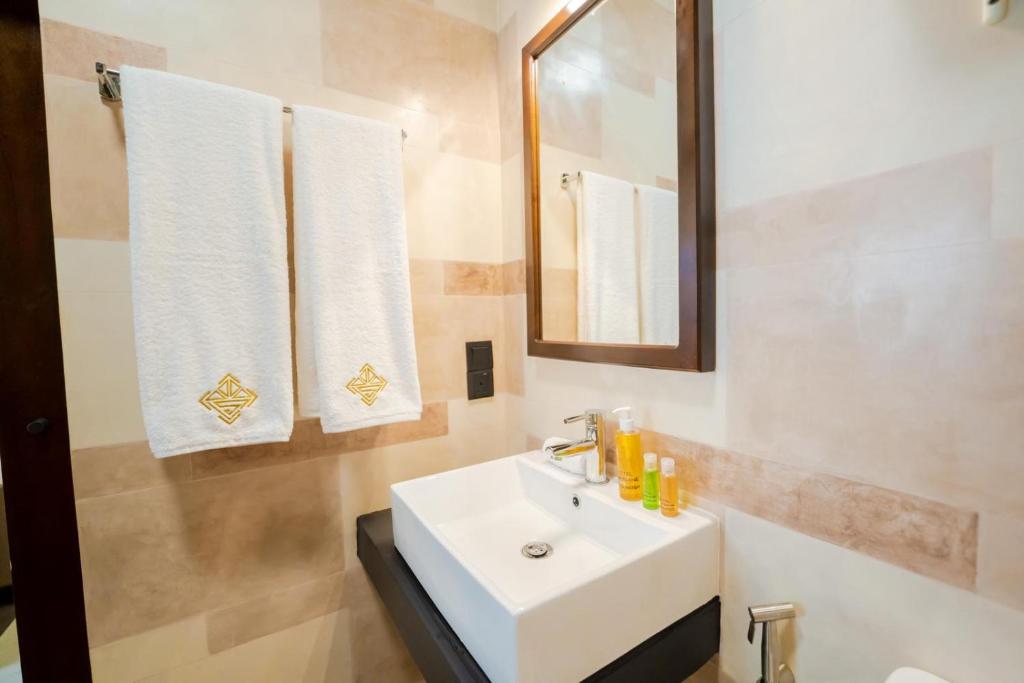 Koupelna v ubytování Limeshine - Airport Transit Hotels & Residences