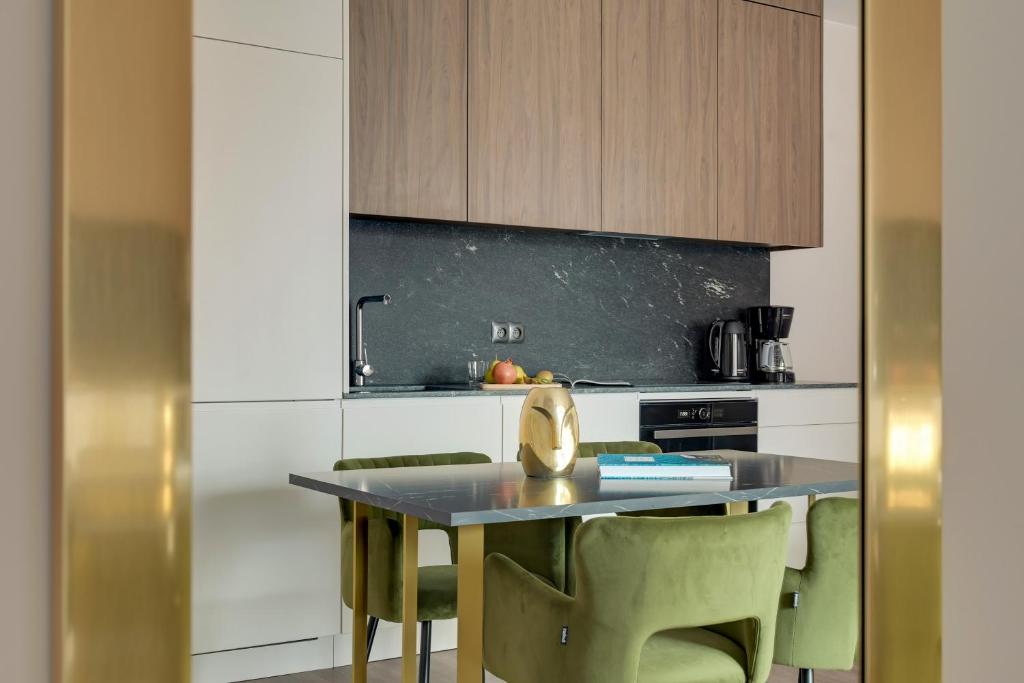 Gdańsk Old Town Scala F suites with Parking by Lion Apartments - 14