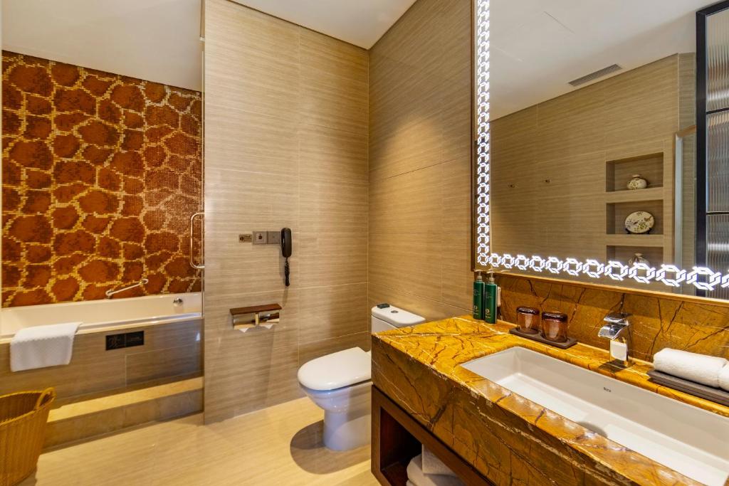 Koupelna v ubytování Fondney Hotel Shanghai NECC Hongqiao Airport T2