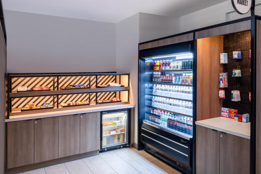 Atwell Suites Austin Airport by IHG photo