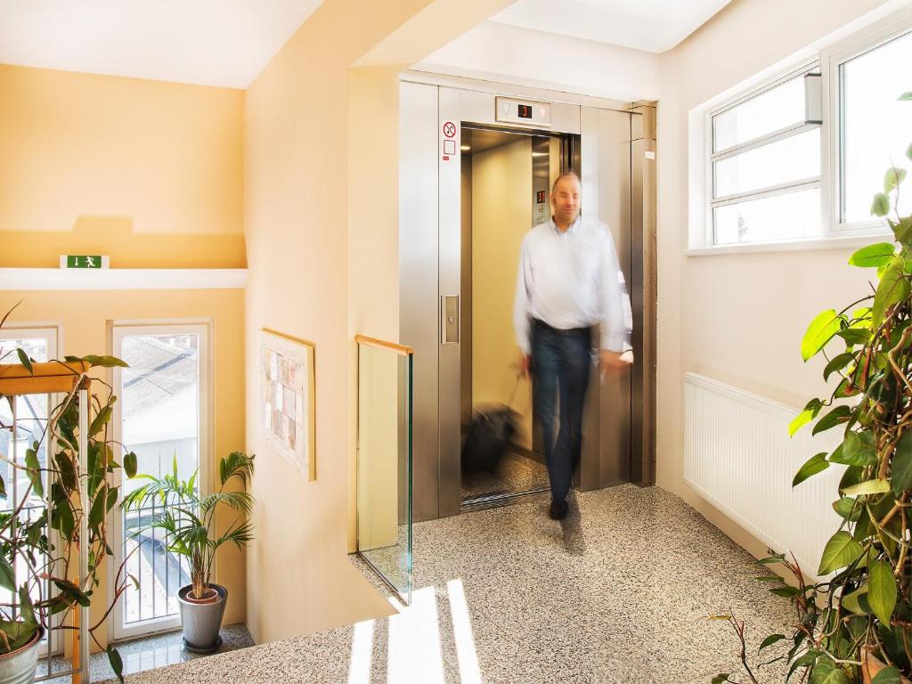 Hosté ubytování Hotel Römerstube