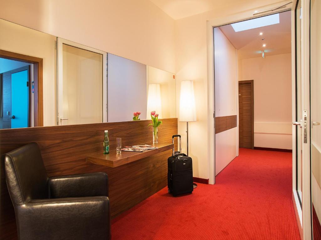 Posezení v ubytování Hotel Römerstube