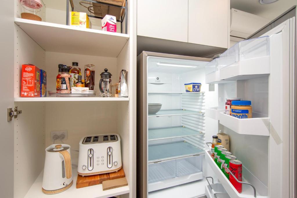 2 Bed Central City - Resim 45