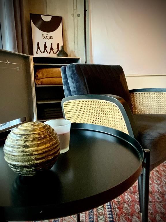 WATERFRONT - Urbane Eleganz am Bachufer - 15