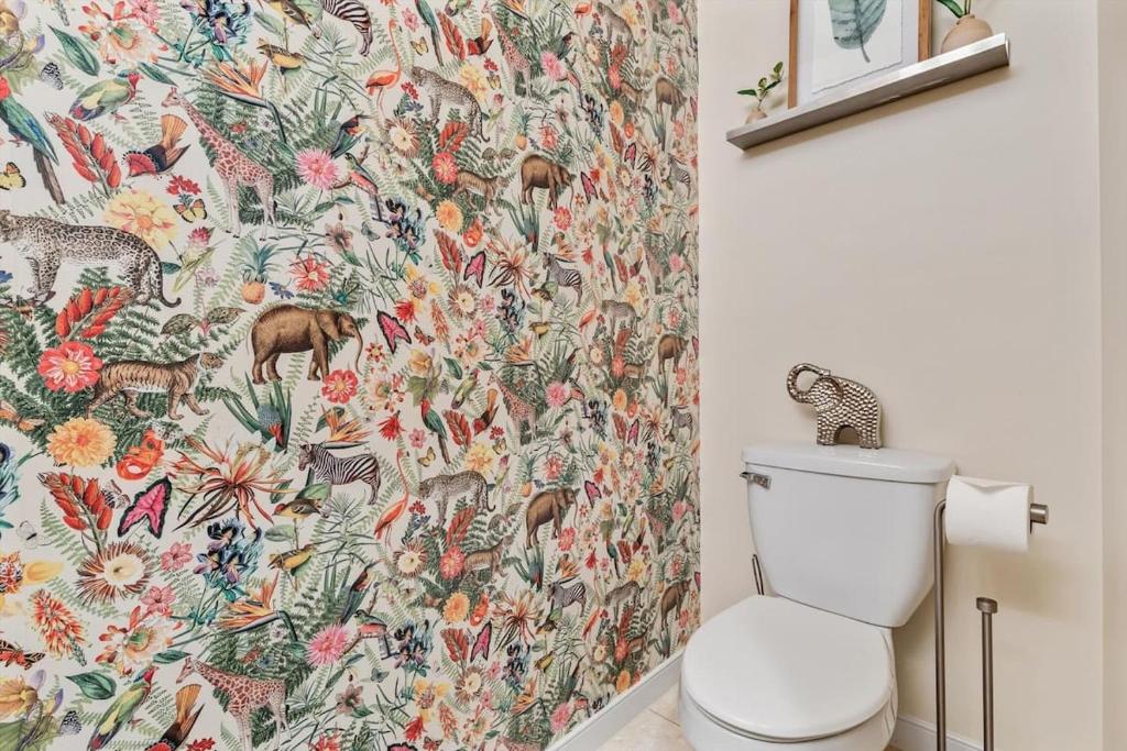 Φωτογραφία από το άλμπουμ του Exceptional 4-BR Homestay near Rock Creek Park στην Ουάσινγκτον
