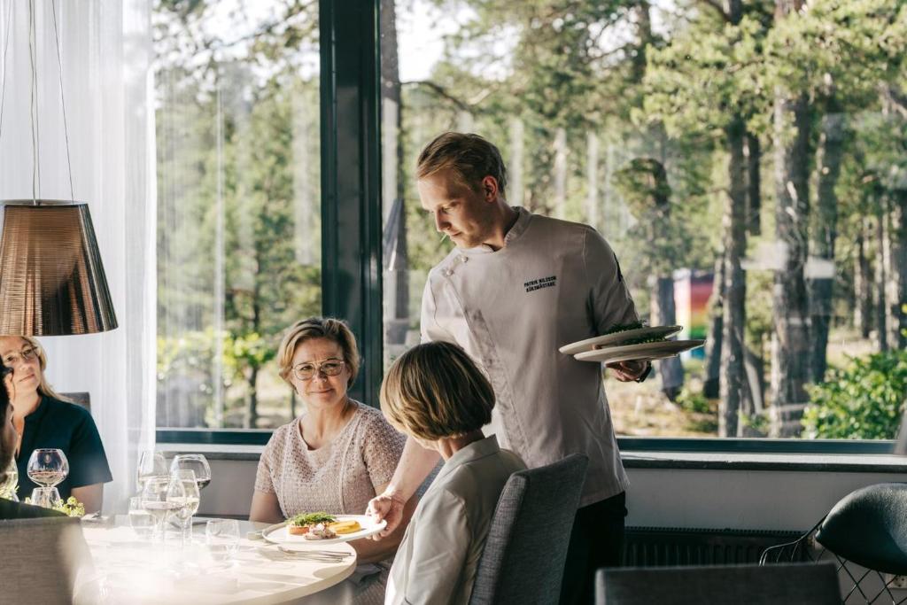 Hosté ubytování Sigtunahöjden Hotell & Konferens
