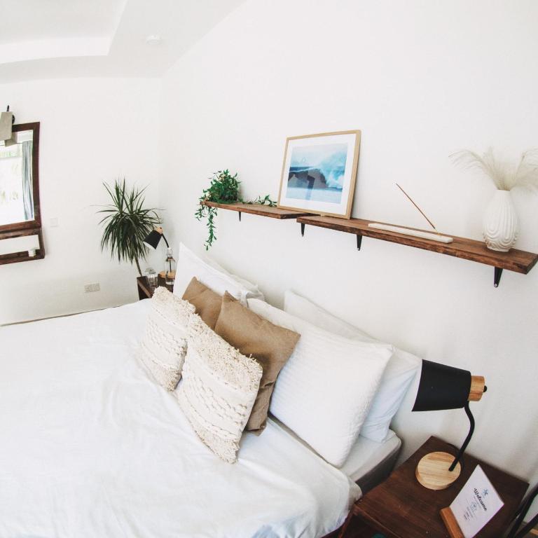 TWIN PALMS 'Surfhouse' - 19