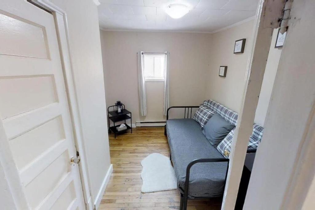Charming Home Heart Of Uptown! Location! Coffee! - Salle Familiale