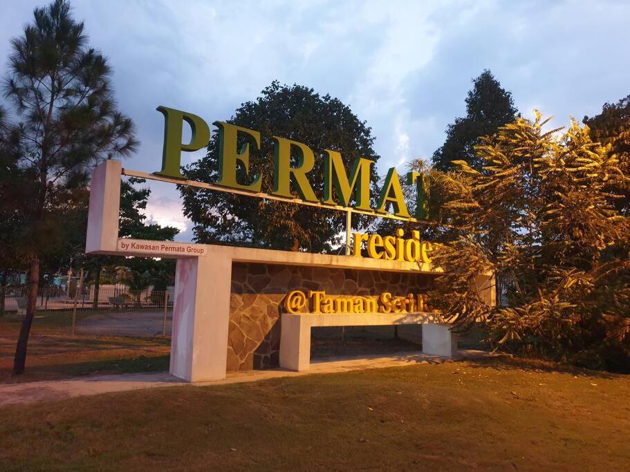 a sign for a permma festination sign in a park at D' Permata Homestay Kulim in Kulim