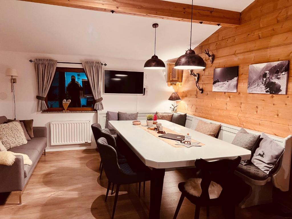 Fotografie z fotogalerie ubytování Chalet Kaprun v Kaprunu