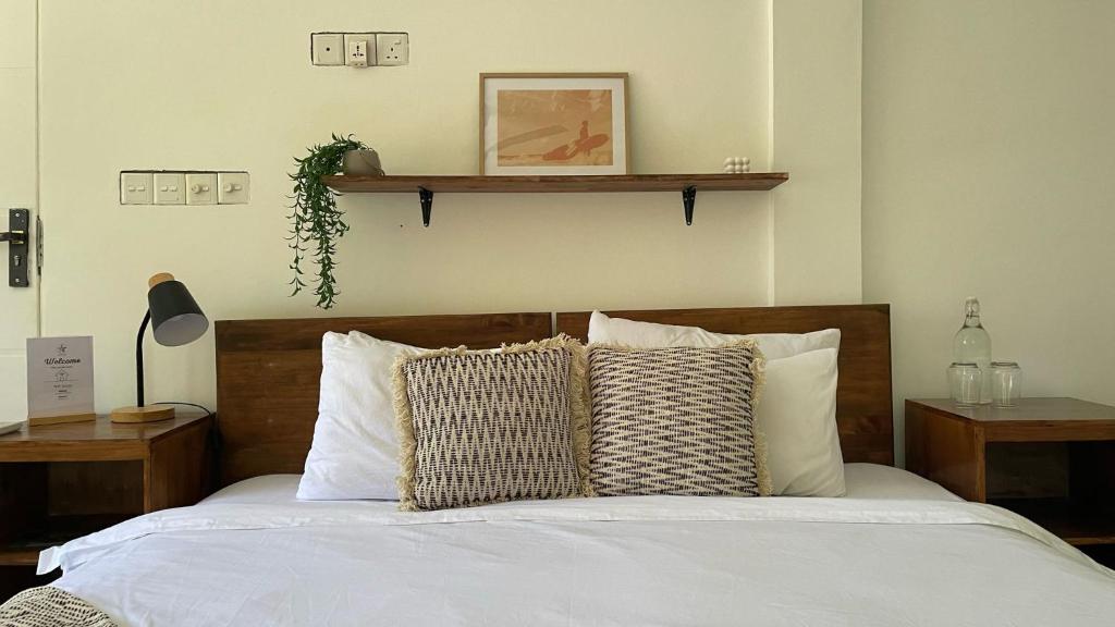 TWIN PALMS 'Surfhouse' - 2