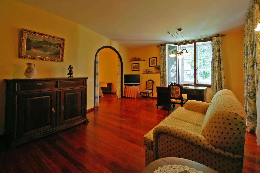 Casa Grande De Trives - Deluxe Double Or Twin Room