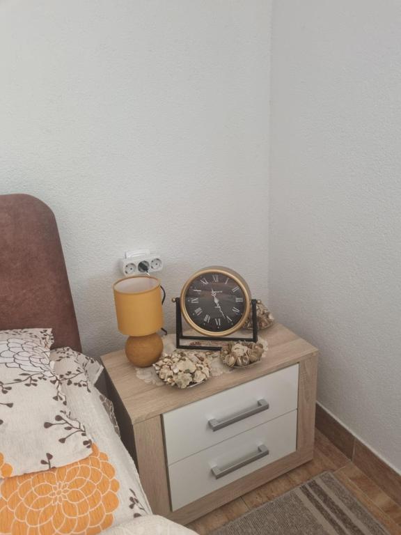 Łóżko lub łóżka w pokoju w obiekcie Apartment Jelena