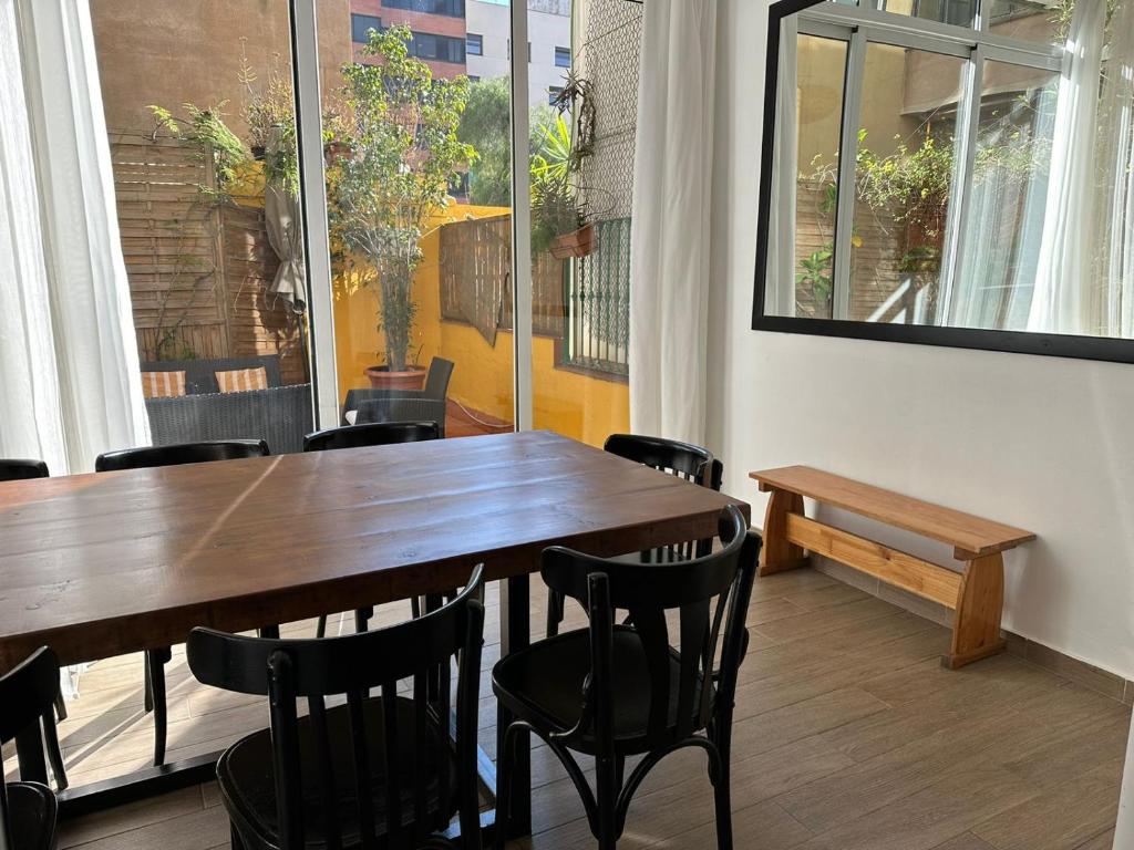 Casa Consell Apartments - Apartment With Terrace