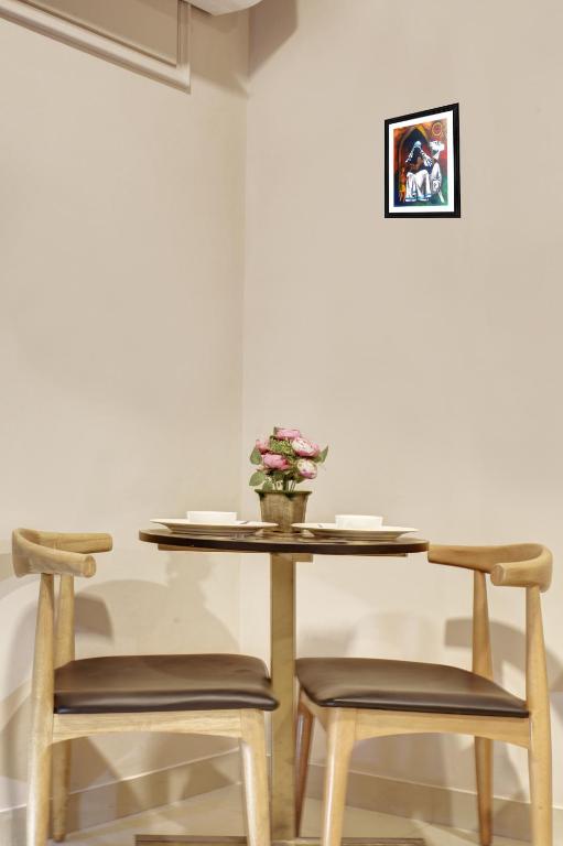 Fotografie z fotogalerie ubytování Limewood Stay - Executive Huda City Center v destinaci Gurgáon