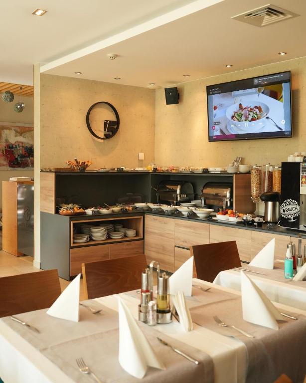 Hotel Mons - Resim 22