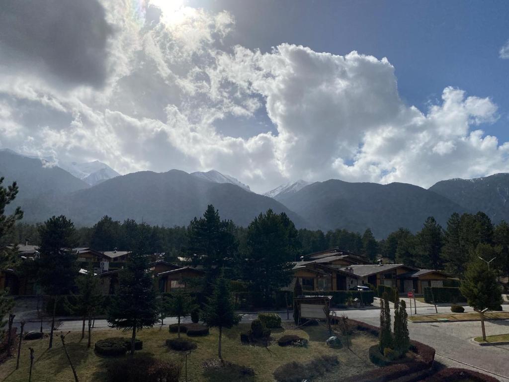 Pirin Golf private studio