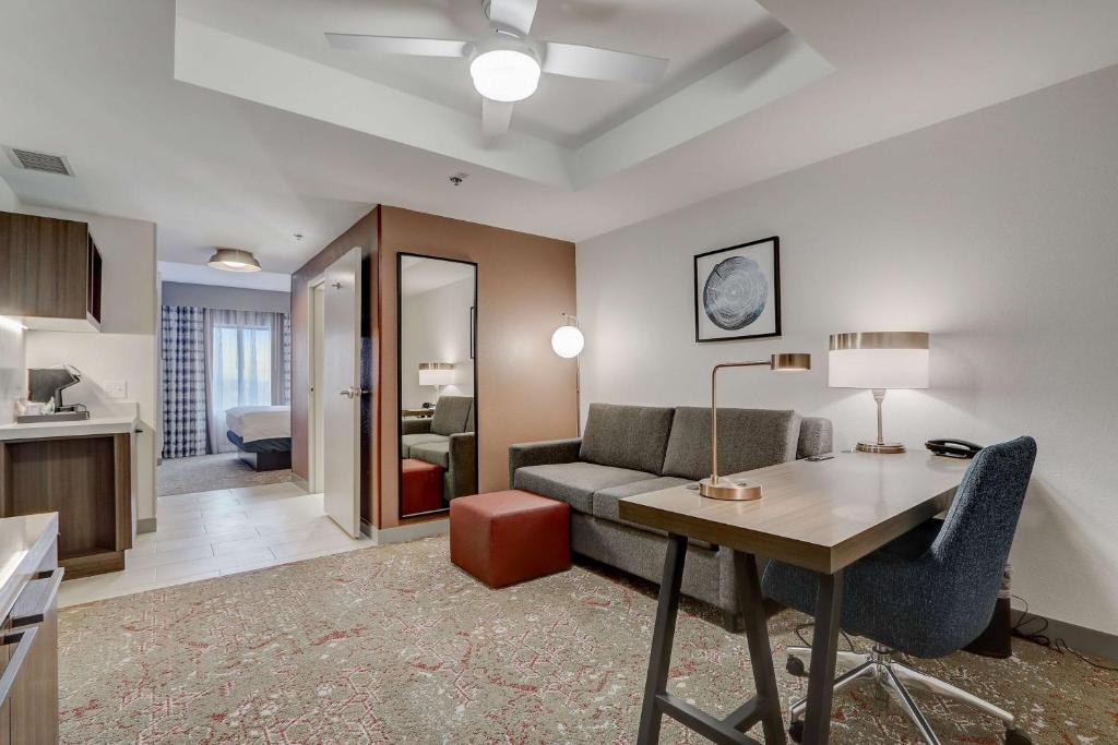Hilton Garden Inn Indianapolis Northwest photo