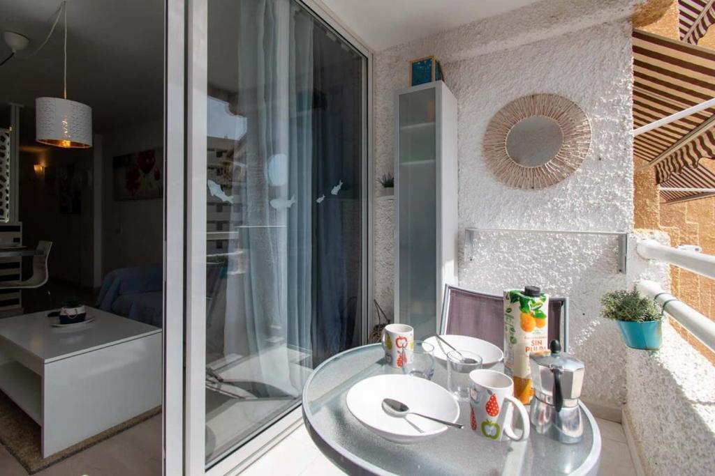 Nápoje v ubytování Borinquen 1 - Studio with amazing sea and pool views
