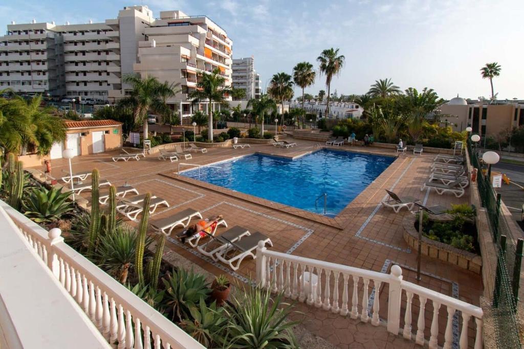 Bazén v ubytování Borinquen 1 - Studio with amazing sea and pool views nebo v jeho okolí