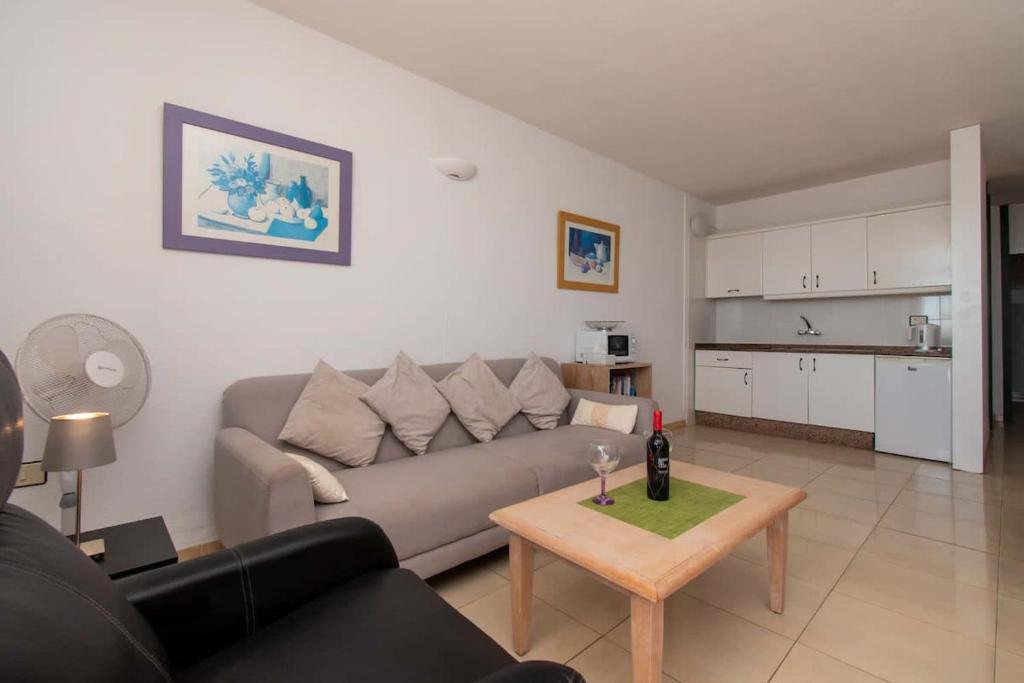Kuchyň nebo kuchyňský kout v ubytování Azahara Playa 46 - One Bed