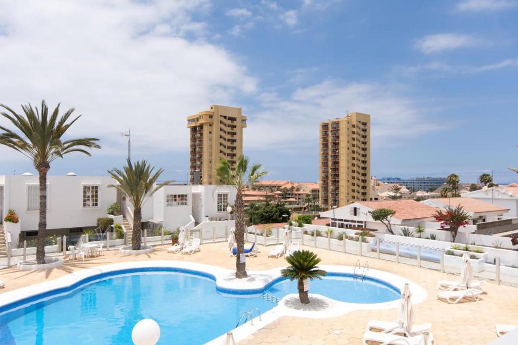 Bazén v ubytování Azahara Playa 46 - One Bed nebo v jeho okolí