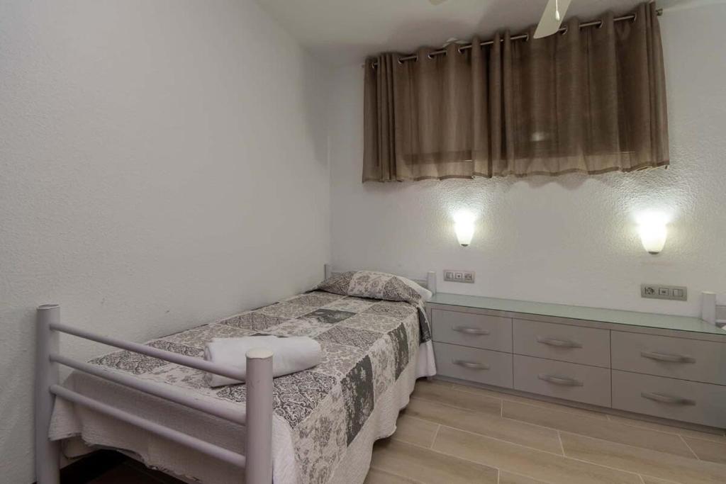 Postel nebo postele na pokoji v ubytování Park Santiago II 85 - Two Bed