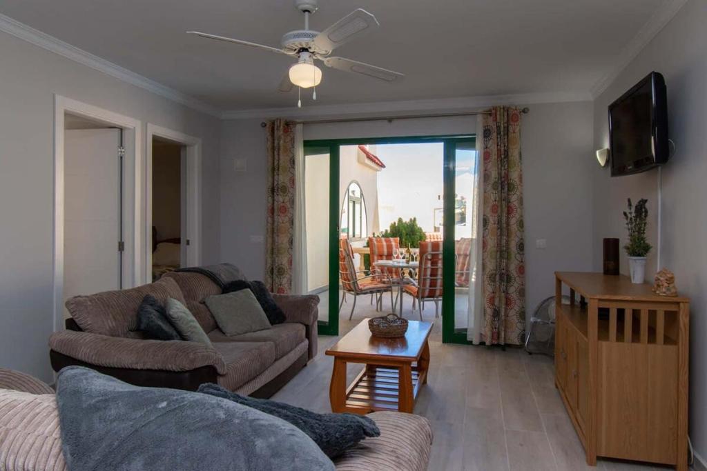 Televízia a/alebo spoločenská miestnosť v ubytovaní Mare Verde 6 - Two Bed