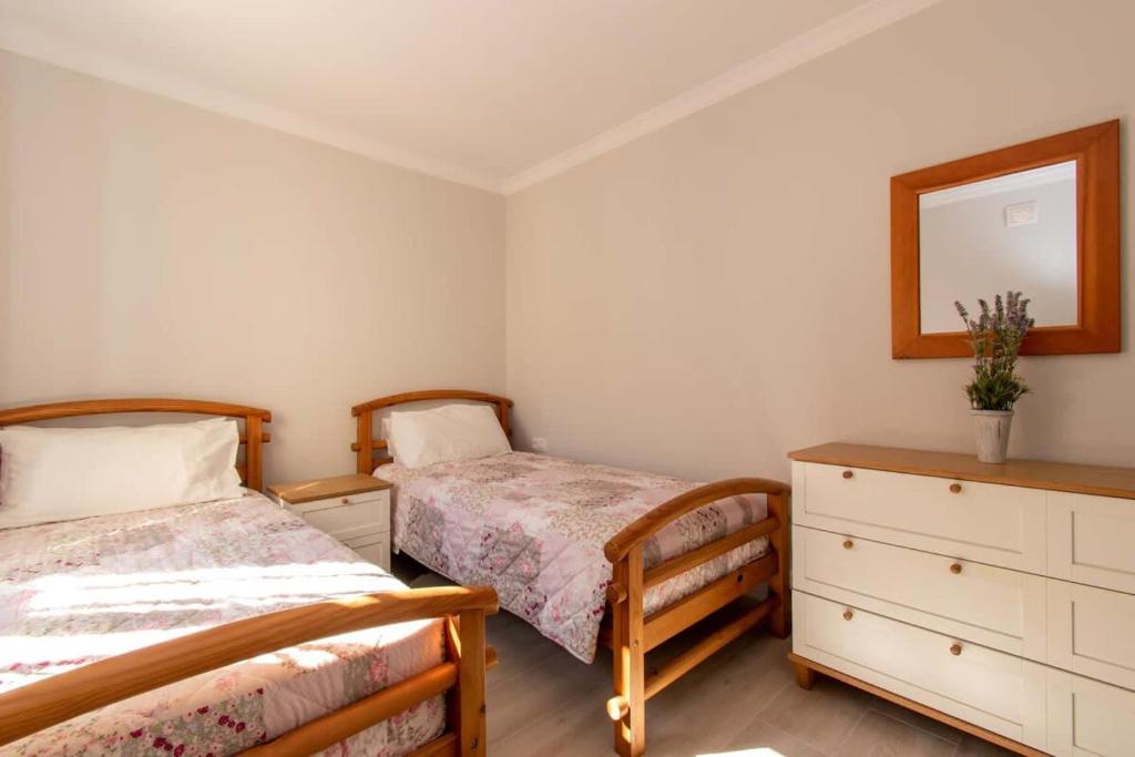 Posteľ alebo postele v izbe v ubytovaní Mare Verde 6 - Two Bed