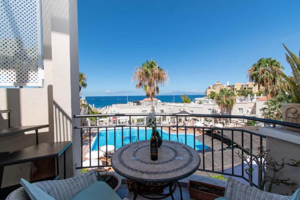 The swimming pool at or close to Los Olivos 13 - One Bed