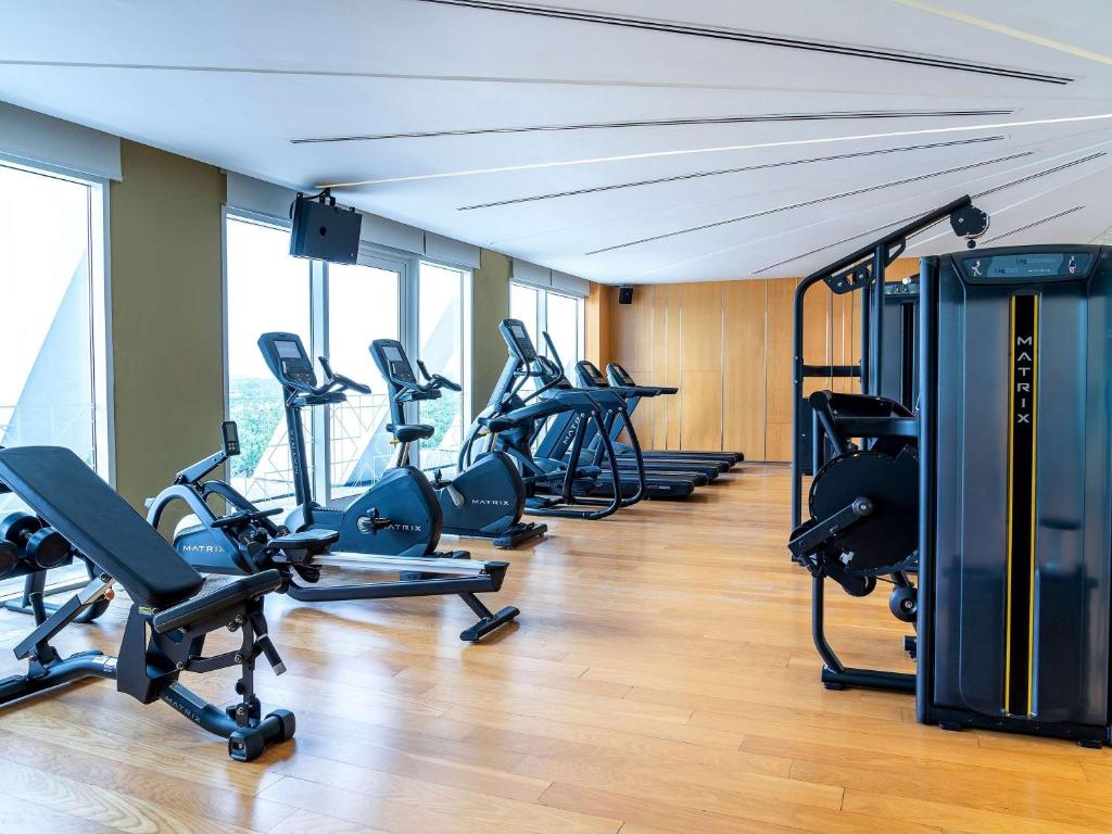 Fitness centrum a/nebo fitness zařízení v ubytování Movenpick Hotel & Convention Centre KLIA
