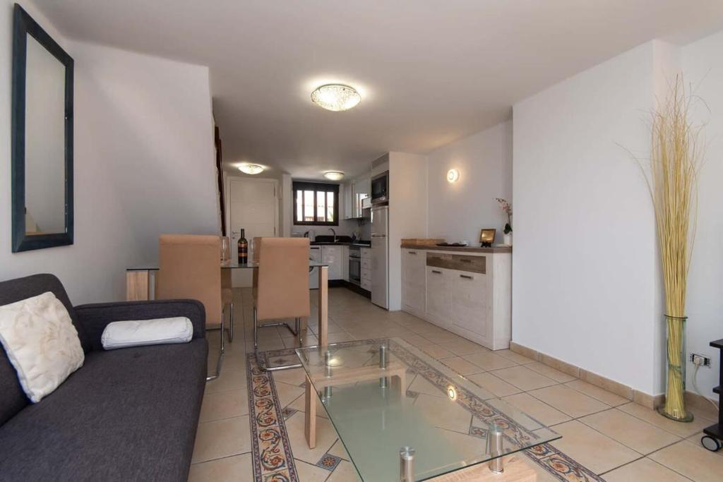 A kitchen or kitchenette at Parque Santiago I 242 - One Bed