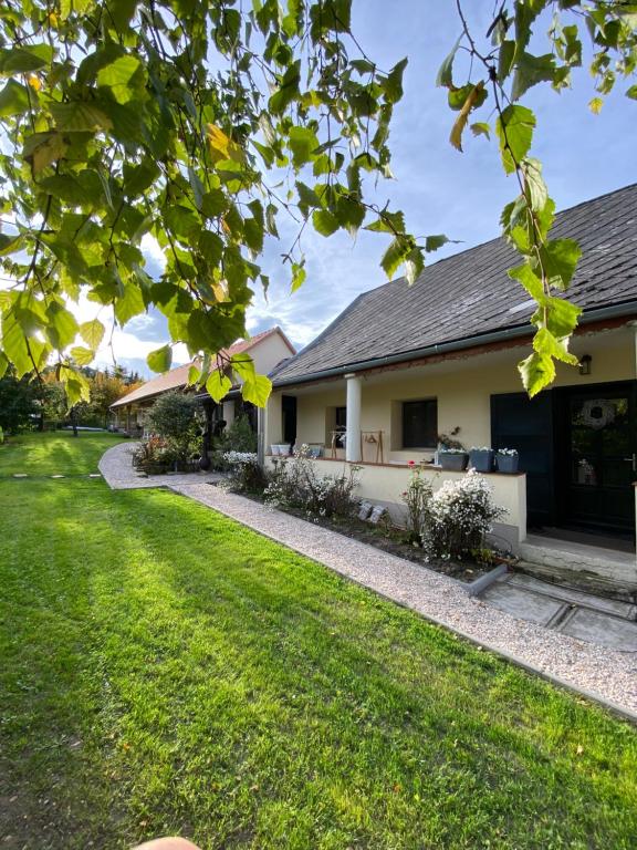 Zahrada ubytování B&B by Mo