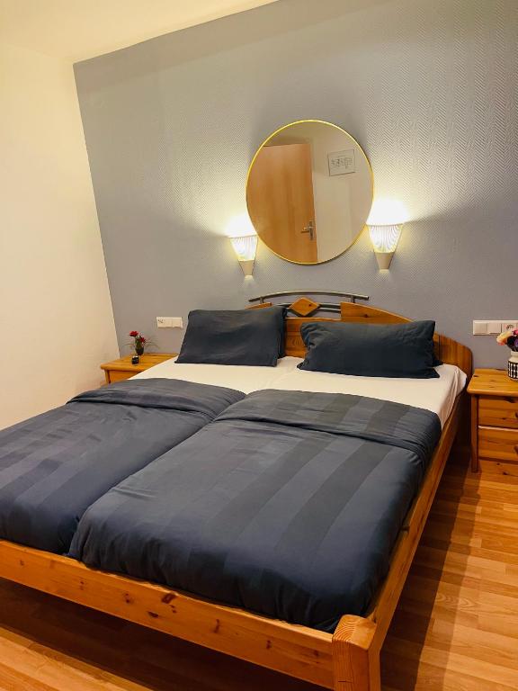 Postel nebo postele na pokoji v ubytování Hotel Ochsen
