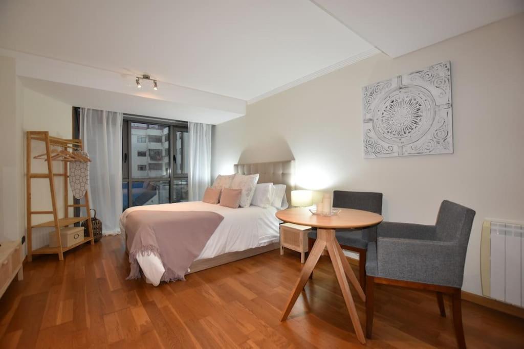 Postel nebo postele na pokoji v ubytování Apartamento pleno centro de Vigo