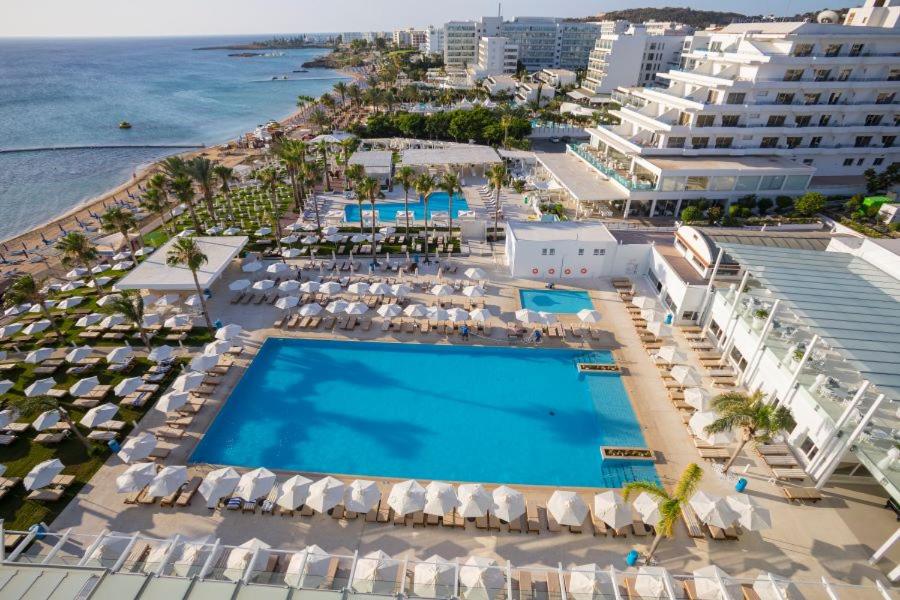 Constantinos the Great Beach Hotel - 