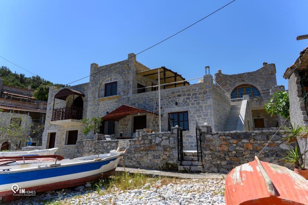 Fotografie z fotogalerie ubytování 'Panorama' Stone House On The Beach v destinaci Khalíkia