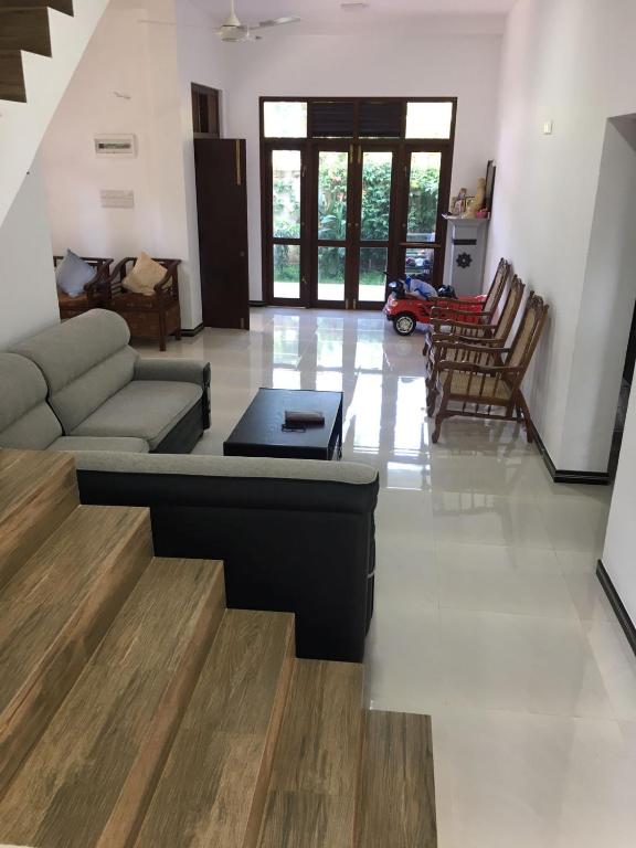 Bosadi Homestay - 14