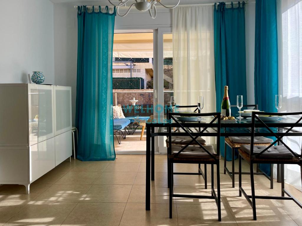 Fotografie z fotogalerie ubytování MANZANA bonito y cómodo apartamento con piscina v destinaci Calpe