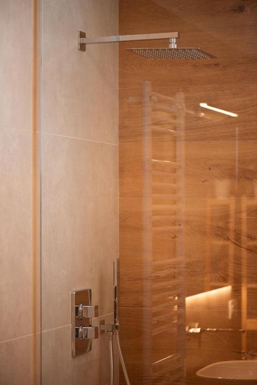 A bathroom at Eyes on the sea - Suite deluxe vista mare