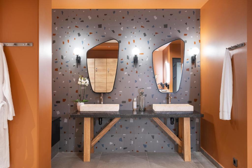 Koupelna v ubytování MGM Hôtels & Résidences - Résidence Chalets de Joy