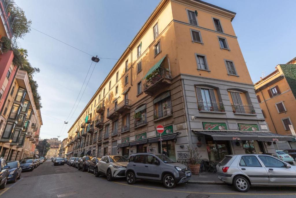 porta venezia small house